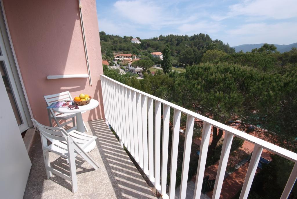 Residence Elite Marina di Campo Exterior photo